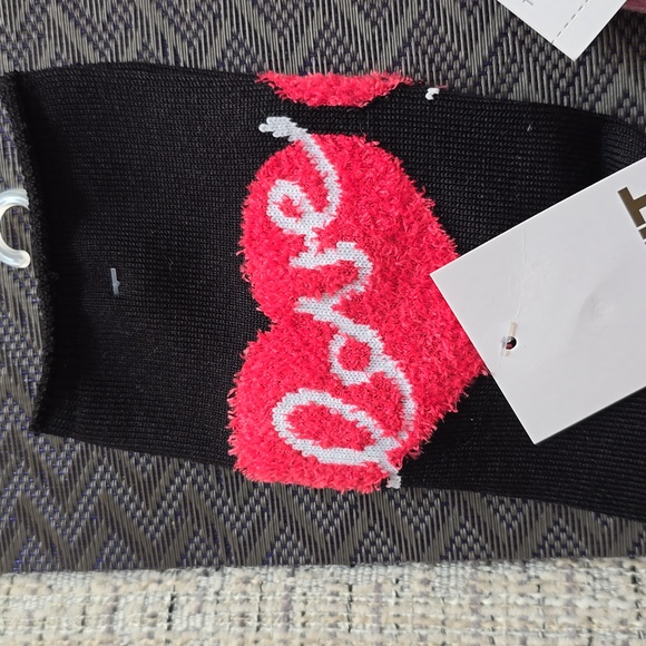 MIXIT BRAND WOMEN'S HEARTS VALENTINES BUNDLE OF 3 CREW SOCKS FITS SHOE SIZE 4-10 - Picture 2 of 9